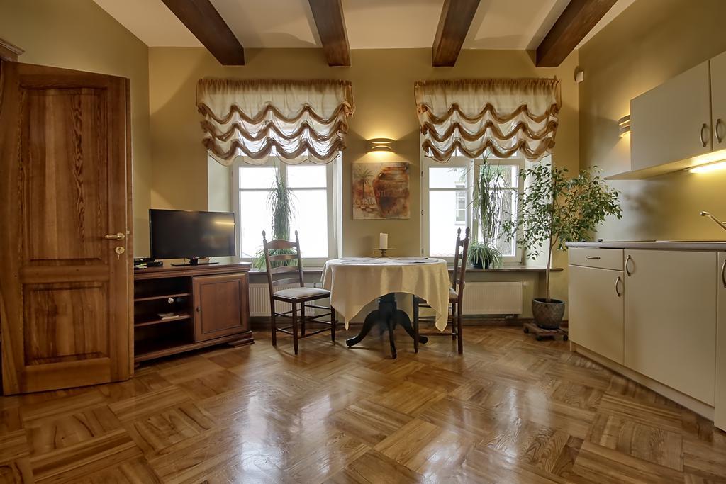 וילנה Pilies Apartments מראה חיצוני תמונה