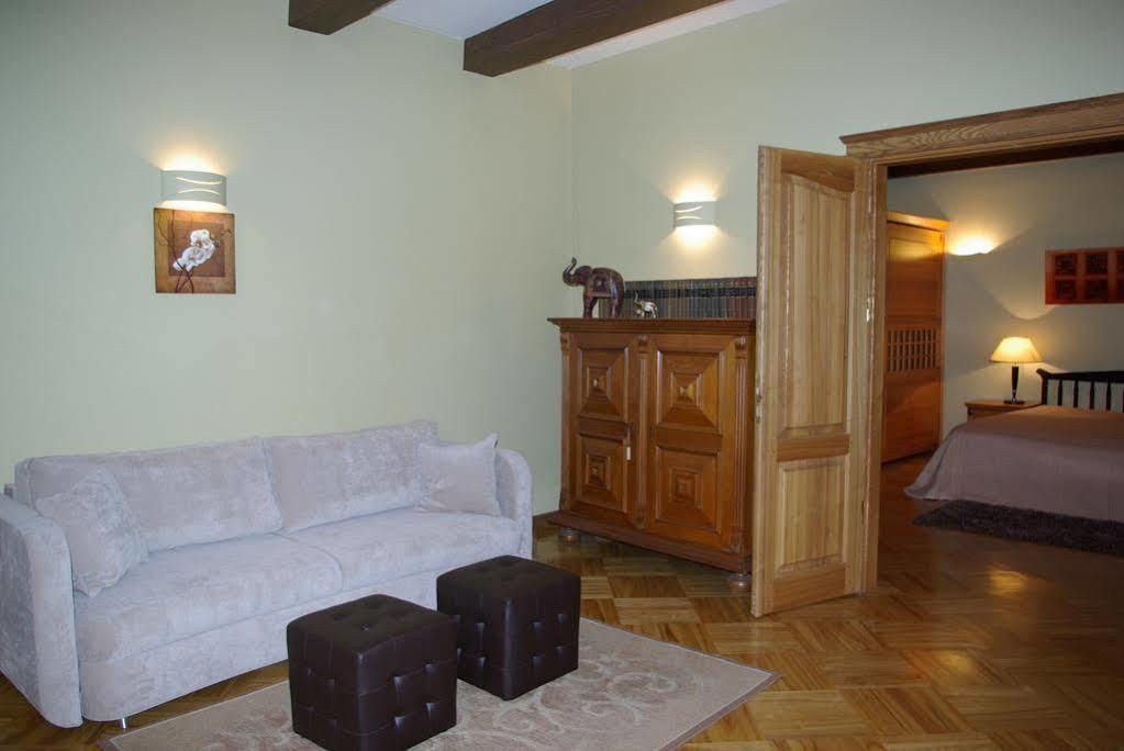 וילנה Pilies Apartments מראה חיצוני תמונה